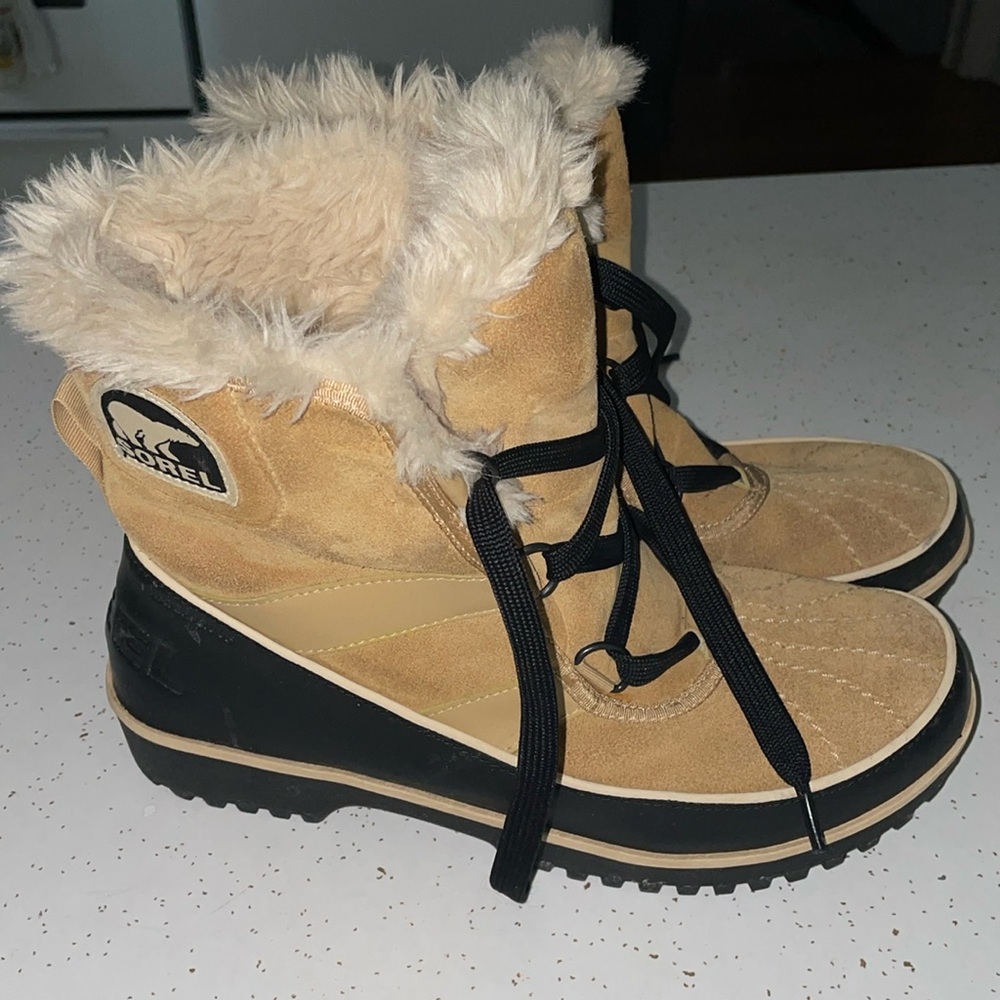 Sorel tivoli ankle boots size 10